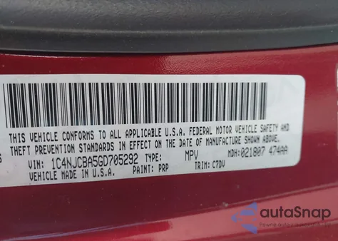 2016 Jeep Compass Sport z USA, uszkodzony, nr VIN 1C4NJCBA5GD705292